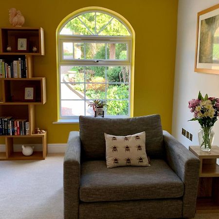 Homelands Apartment Cheltenham Bagian luar foto