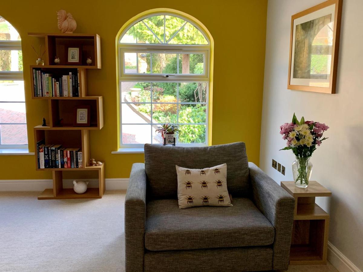 Homelands Apartment Cheltenham Bagian luar foto